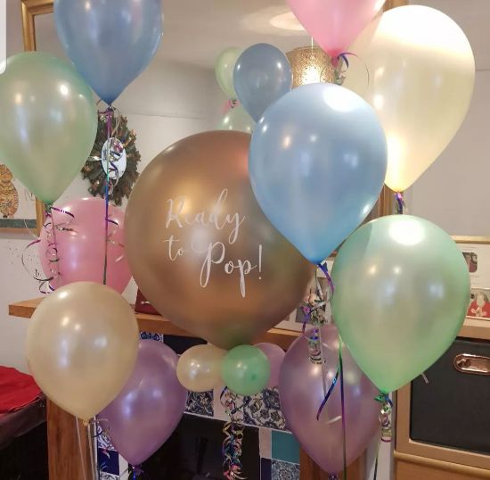 Picture of Baby Reveal balloons