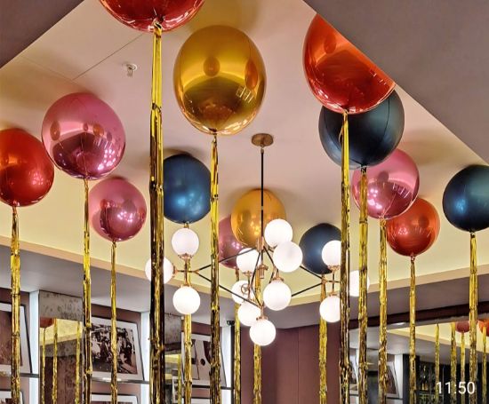 Picture of Orb Balloons - click to select colour.